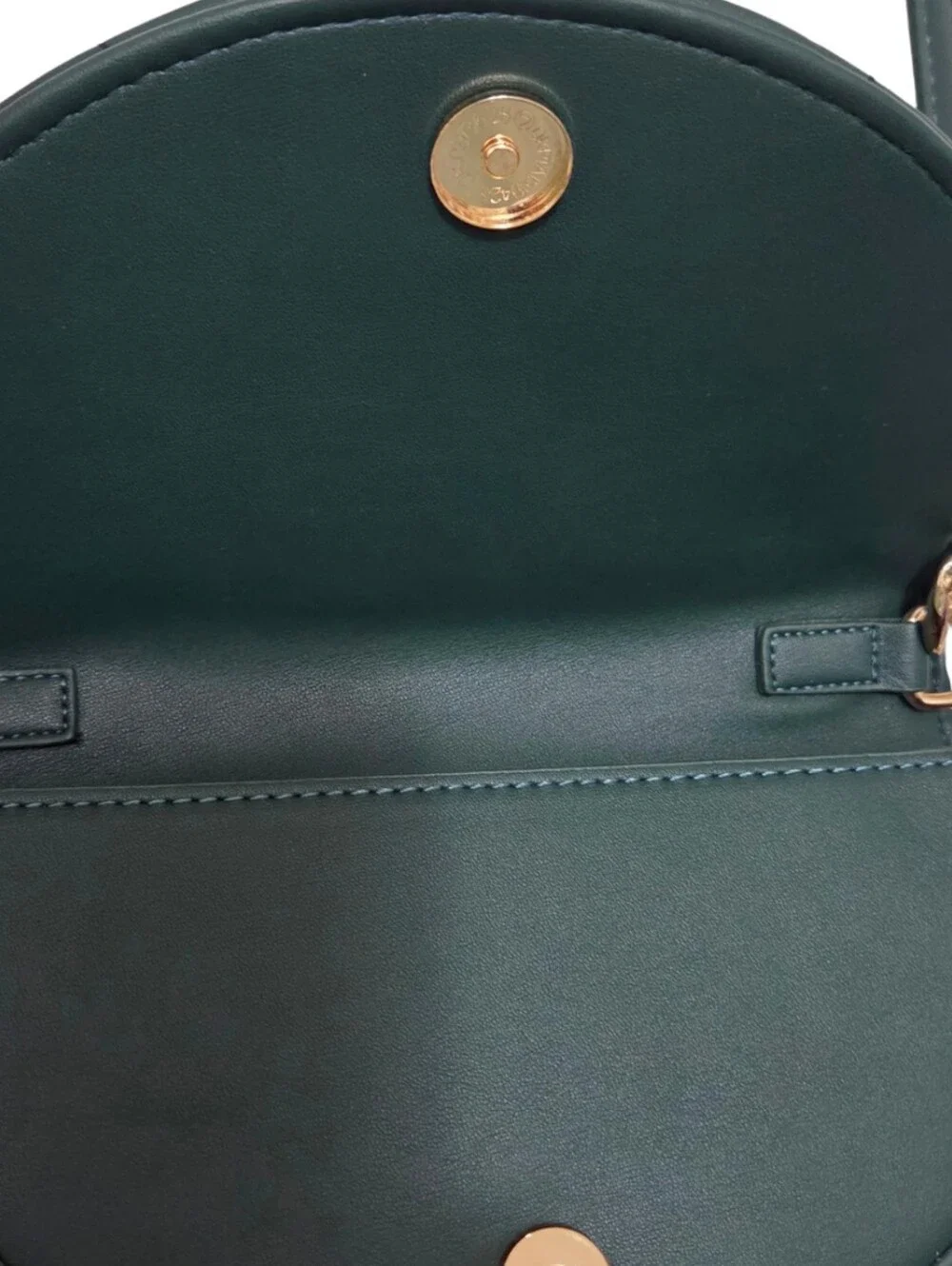 Urban Expressions Natalie Crossbody Teal With Gold Chain